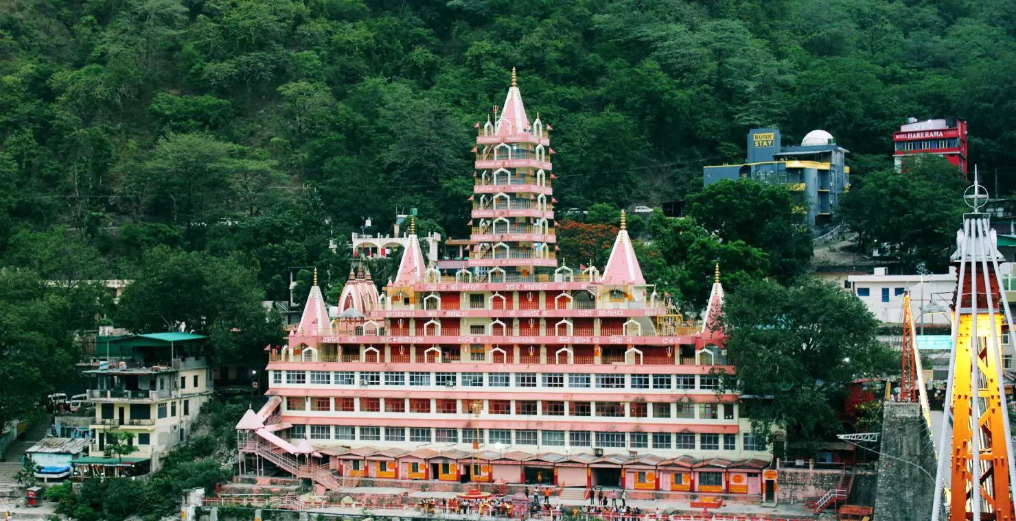 Day 1 arrival at a yoga retreat center in Rishikesh